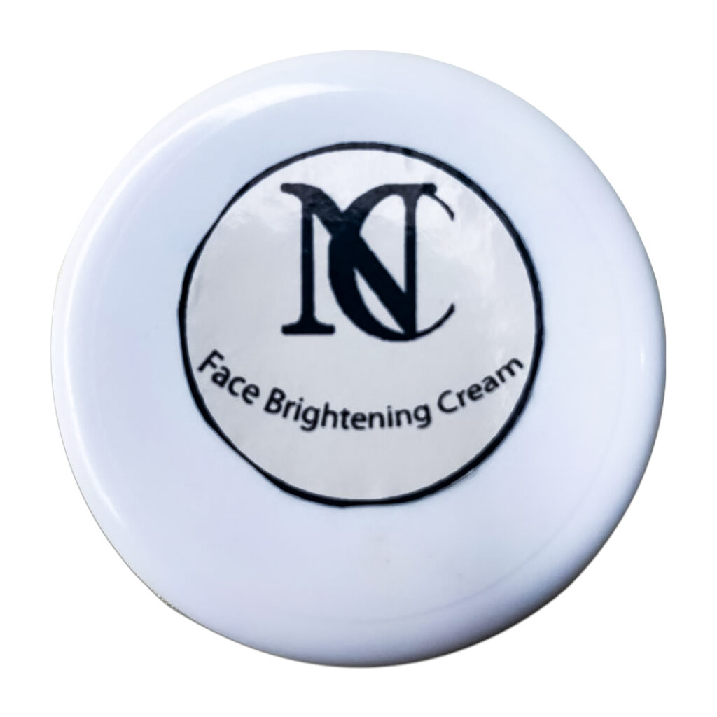 Face-Brightening-Cream-1-piece---